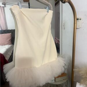 Elegant ZARA Ivory Strapless Tulle-Hem Dress Small